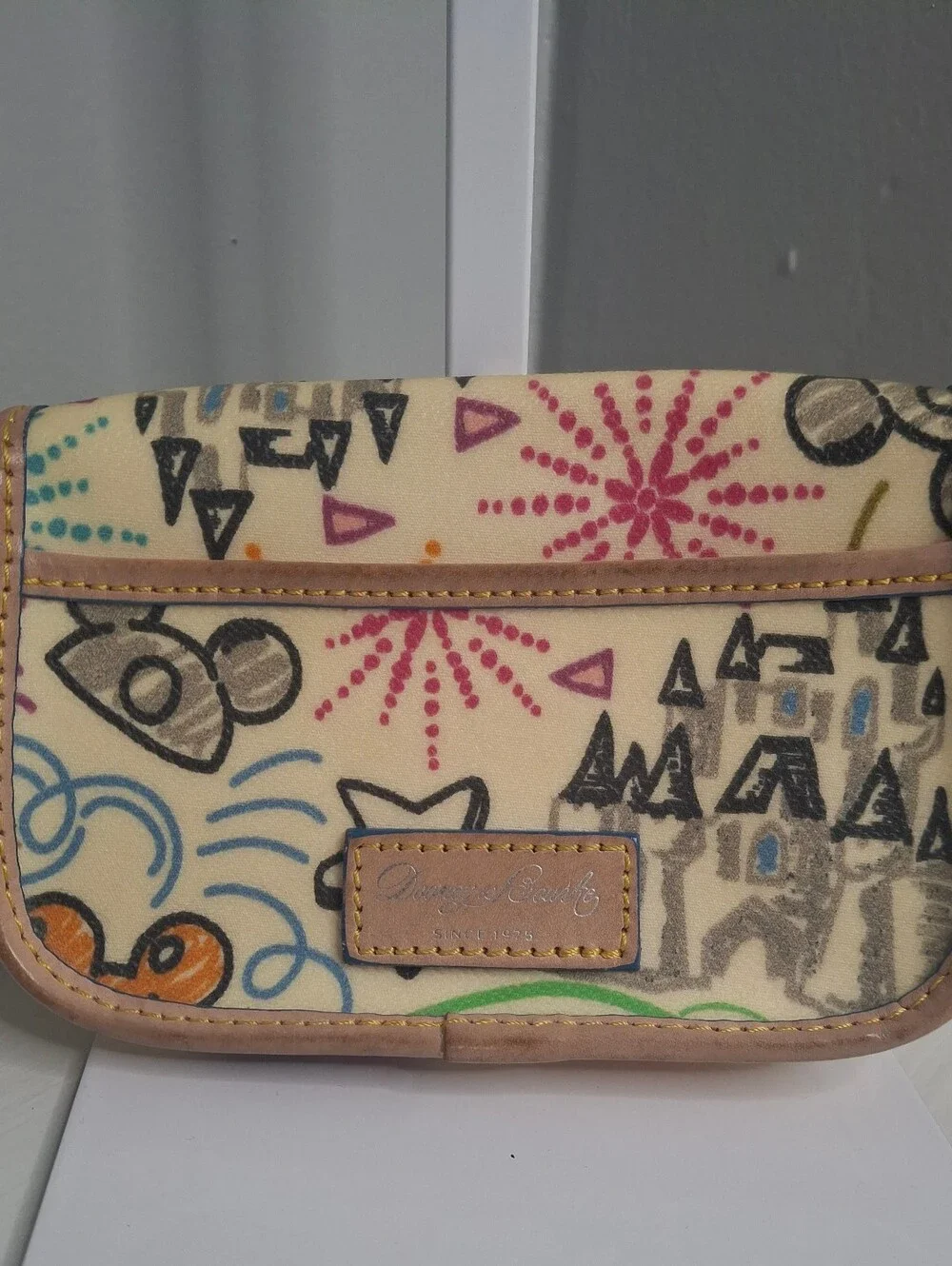 Dooney & Bourke Disney Parks White Sketch V2 Snap Wristlet
